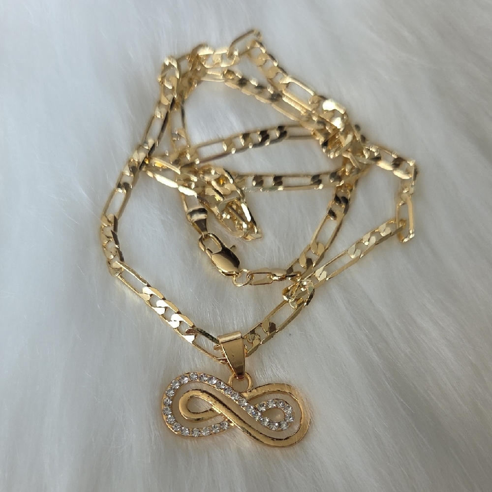 Gold Infinity Pendant Necklace,Gold plated, excellent quality, daily use